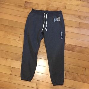 Grey GAP sweatpants